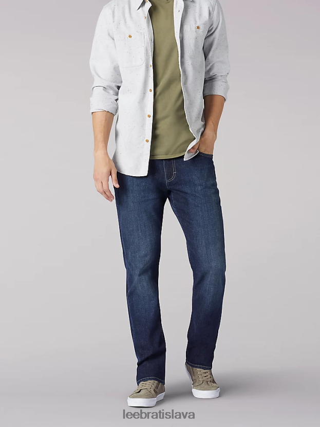 Lee oblečenie HL0J0R520 jaxson muži džínsy s kužeľovými nohavicami v extrémnom pohybe rovného strihu