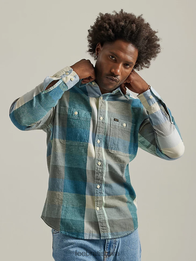 Lee oblečenie HL0J0R910 ecru muži kockovaná pracovná košeľa uvoľneného strihu