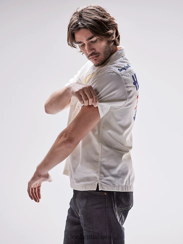 Lee oblečenie HL0J0R933 ecru muži európska kolekcia h.d. košeľa s krátkym rukávom na gombíky